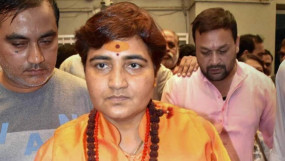 Tried to blackmail Sadhvi Pragya, girl started undressing on video call, FIR registered.  Attempts to blackmail Sadhvi Pragya, demand for money by sending video clip
– News X