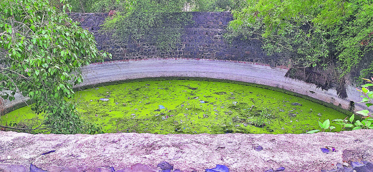 Historical British well missing from municipal records, only 52 recorded Historical British well missing from municipal records, only 52 recorded
