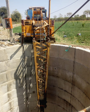 Traumatic death of two laborers after falling in the well due to breaking of the swing