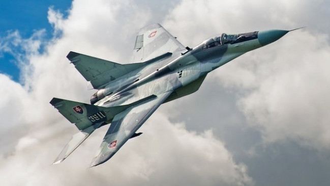 यूक्रेन को पोलैंड, स्लोवाकिया और बुल्गारिया से 70 लड़ाकू विमान मिलेंगे