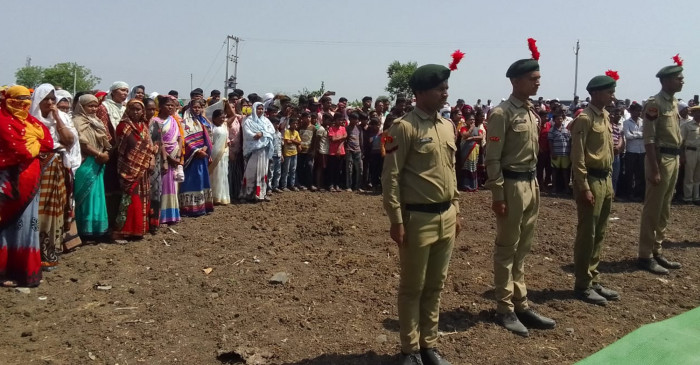 Last farewell to BSF jawan Jawanjal with moist eyes Last farewell to BSF jawan Jawanjal with moist eyes