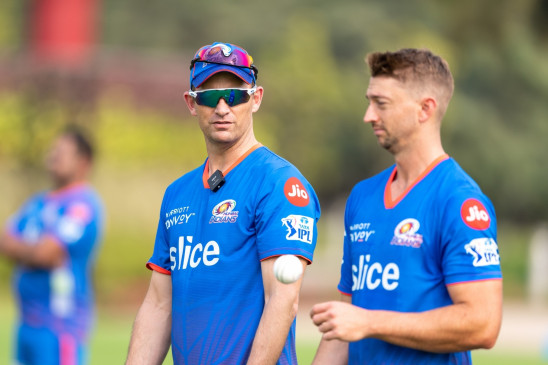 IPL 2022: Shane Bond praises young batsmen Tilak Verma and Devald Brevis IPL 2022: Shane Bond praises young batsmen Tilak Verma and Devald Brevis