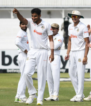 Bangladesh fast bowler Khalid fined 15 percent of match fee Bangladesh fast bowler Khalid fined 15 percent of match fee