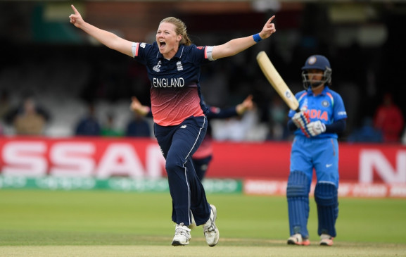 England fast bowler Anya Shrubsole said goodbye to international cricket England fast bowler Anya Shrubsole said goodbye to international cricket