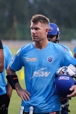 There was a lot of pressure on Warner to bat in the top order: Ponting There was a lot of pressure on Warner to bat in the top order: Ponting