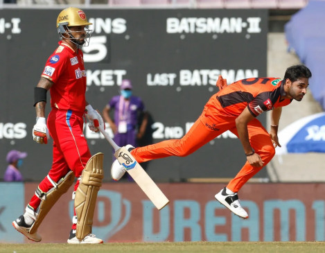 IPL 2022: Bhuvneshwar said, knew Shikhar would come against me for fours IPL 2022: Bhuvneshwar said, knew Shikhar would come against me for fours
