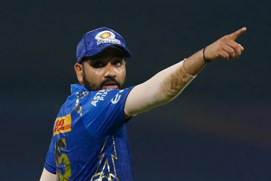 Tough times in IPL 2022 will strengthen Rohit Sharma: WV Raman Tough times in IPL 2022 will strengthen Rohit Sharma: WV Raman