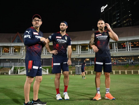 Hesson worried over poor performance of Royal Challengers Bangalore top order Hesson worried over poor performance of Royal Challengers Bangalore top order