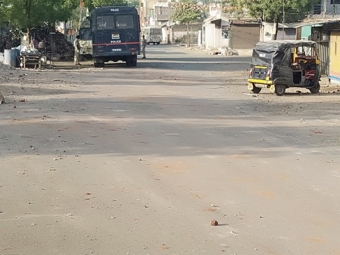 Curfew imposed in Achalpur after clash between two groups Curfew imposed in Achalpur after clash between two groups