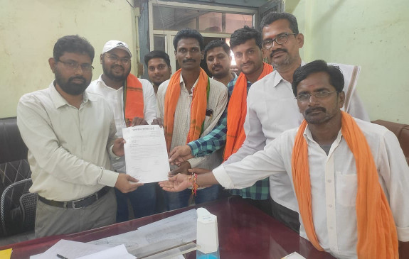 Farmers will protest Telanganas Medigadda project by hoisting black flags