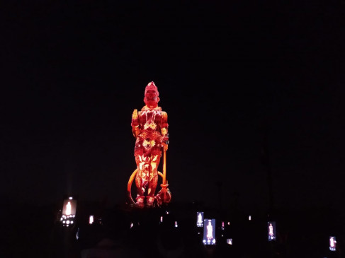 Hanuman Chalisa done through laser show on 101 feet high Hanuman statue