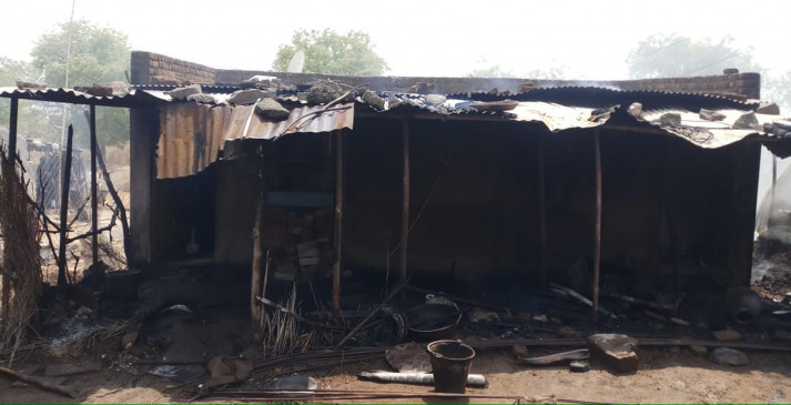 Loss of lakhs in the fierce fire in the house Loss of lakhs in the fierce fire in the house