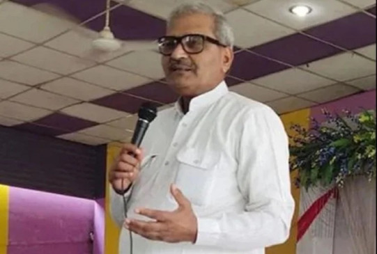 भाजपा सांसद के आपत्तिजनक बोल,कहा कलेक्टर को थप्पड़ मारने से चलती है नेतागिरी