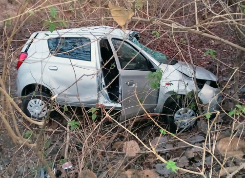 The car of the visitors overturned uncontrollably, one dead, two injured The car of the visitors overturned uncontrollably, one dead, two injured