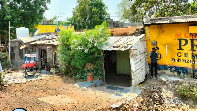 Vendors young son hanged himself in the house, investigation continues Vendors young son hanged himself in the house, investigation continues