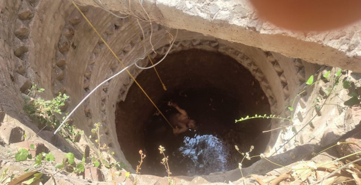 Youth dies due to falling in well while unloading motor Youth dies due to falling in well while unloading motor