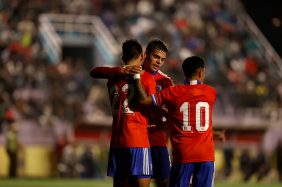 चिली ने इक्वाडोर को फुटबॉल विश्व कप से बाहर करने की मांग की
