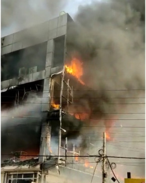 Massive fire in Delhis Mundka