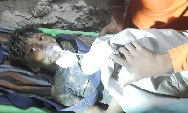 बोरवेल में 105 घंटे तक फंसे रहे राहुल ने दी मौत को मात