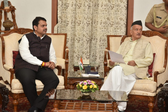 एमवीए संकट: भाजपा नेताओं ने राज्यपाल से मुलाकात की