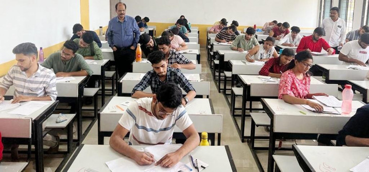 Amaravati University summer exam begins Amaravati University summer exam begins