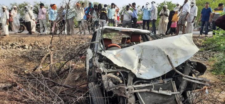 Car overturns due to tire burst, one dead Car overturns due to tire burst, one dead