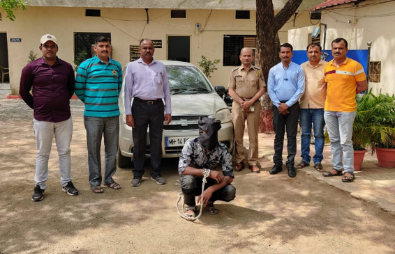 Confessed to be involved in 13 theft incidents, goods worth lakhs also seized Confessed to be involved in 13 theft incidents, goods worth lakhs also seized