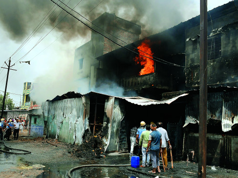 Fire in agarbatti factory in Nagpurs brick kiln town