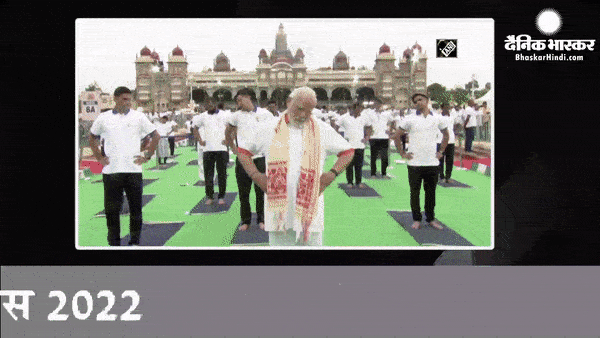 अंतर्राष्ट्रीय योग दिवस  के अवसर पर राष्ट्रपति, प्रधानमंत्री ने योग किया, कहा योग भारत की प्राचीन विरासत अंतर्राष्ट्रीय योग दिवस  के अवसर पर राष्ट्रपति, प्रधानमंत्री ने योग किया, कहा योग भारत की प्राचीन विरासत