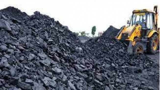 नागपुर क्षेत्र में वेकोलि खदानों से 577 मीट्रिक टन कोयला चोरी