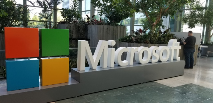 Microsoft lays off employees amid global recession Microsoft lays off employees amid global recession