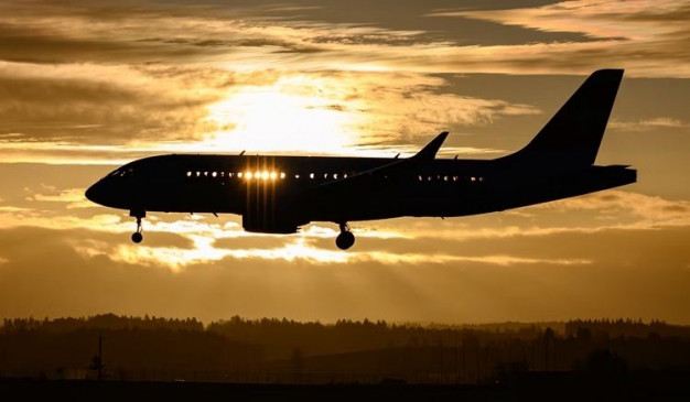 हवाई यात्रा में हो रहा इजाफा लेकिन, तकनीकी खराबी से यात्री परेशान