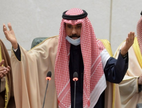 कुवैती अमीर ने  नए पीएम अहमद नवाफ अल-अहमद अल-सबाह की नियुक्ति  की