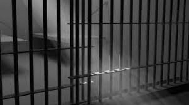 900 prisoners released on parole in Corona did not return to jail, FIR being registered