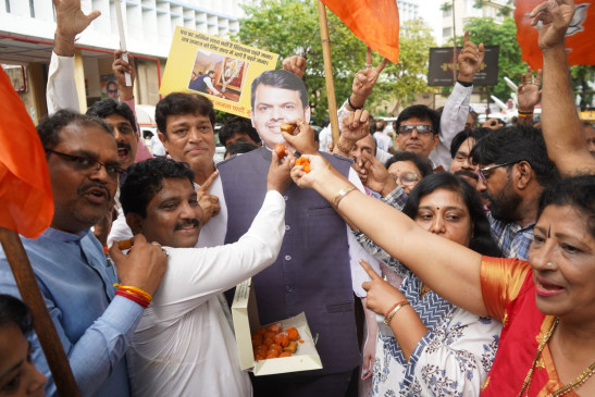BJPs celebration without Fadnavis, there was mourning on the faces of the leaders