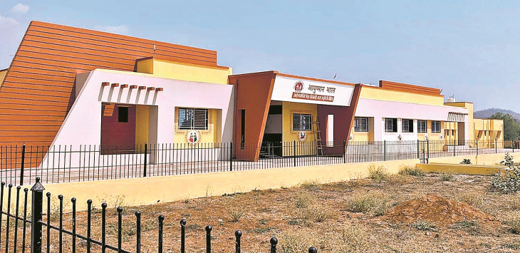 Locks of newly built health centers not open for three years