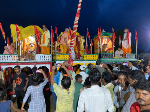 Today the ride of Goddess Laxmi ji will come out