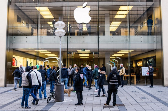 Apple lays off 100 contractual employers: Report Apple lays off 100 contractual employers: Report