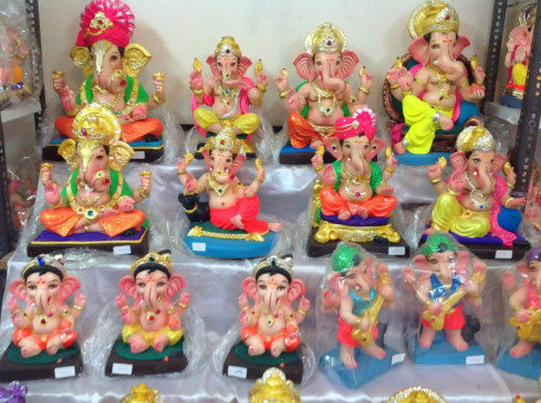 Manpas Gajraj will not run on idol vendors shops Manpas Gajraj will not run on idol vendors shops