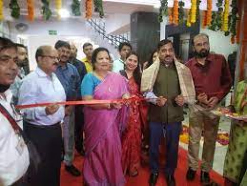Minister of State for Textiles Zardosh inaugurated the Silk Mark Expo