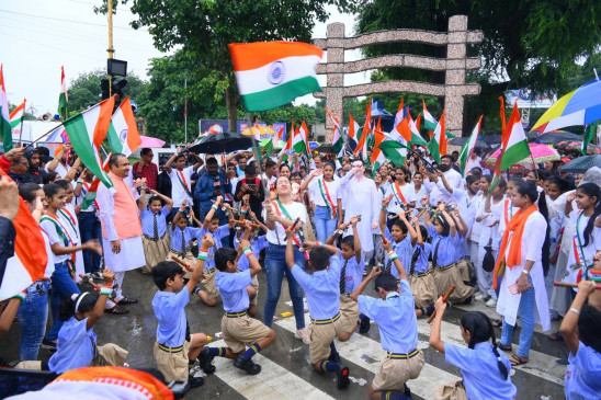 Tricolor rally in Ambanagari amidst heavy rain Tricolor rally in Ambanagari amidst heavy rain