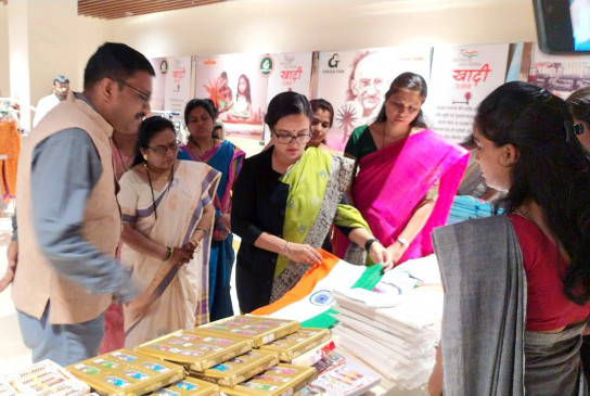Women will get employment from Khadi industry Women will get employment from Khadi industry