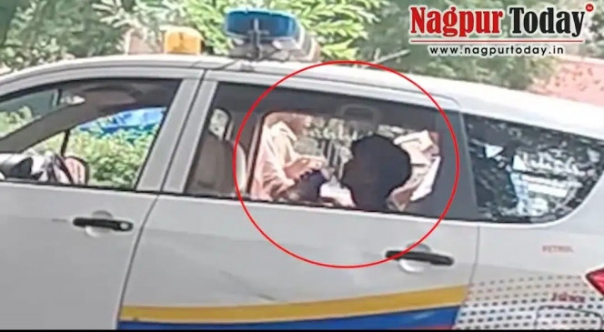 VIP treatment to the accused in a police vehicle