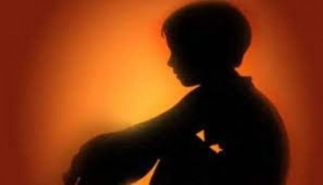 Gurugram: Contractor brutally beats 8-year-old boy for playing in sand, neighbor also attacked