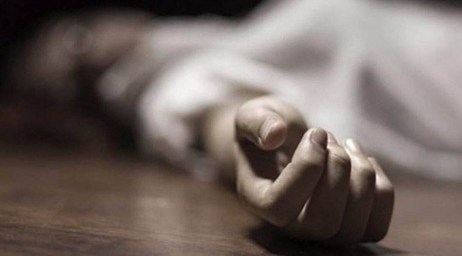 Daughter put her mother to death in a field dispute