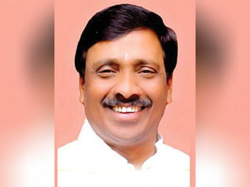 FIR against seven leaders of Uddhav faction including MP Raut-MLA Jadhav