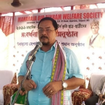 बीजेपी की सहयोगी आईपीएफटी के एक और विधायक ने त्रिपुरा विधानसभा से इस्तीफा दिया