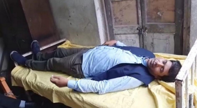 BDO beaten up after entering the office, accused of block chiefs husband and his supporters in Bihar