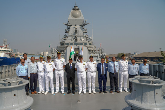 Destroyer Mormugao handed over to Indian Navy