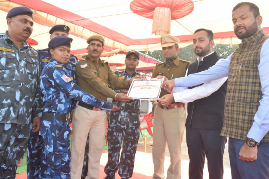 Home Guard jawans honored for meritorious service
